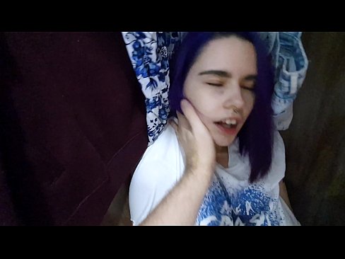 ❤️ Олоод миний эгч нь шүүгээний болон тусалсан түүний булэг Секс манайд mn.fullpornercom.ru ❌